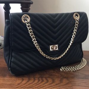 Steve Madden Black and Gold Chain Adjustable Bag